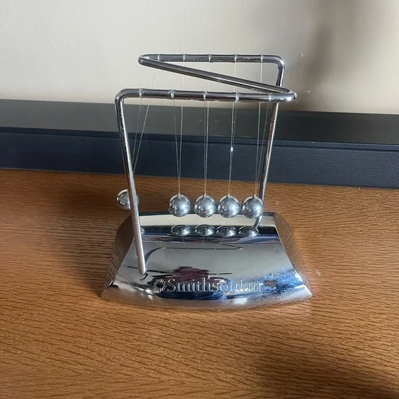 Smithsonian Silver Newton's Cradle - Picture 6 of 6